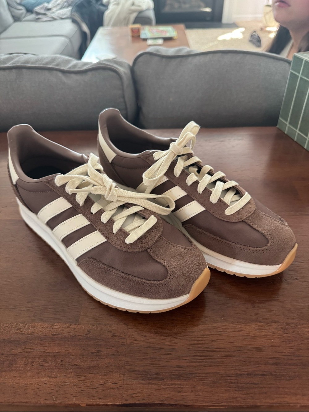 Women's Brown Retro Trainer with Cream Stripes